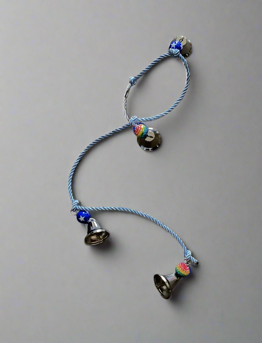 Strand of bells - Toni.