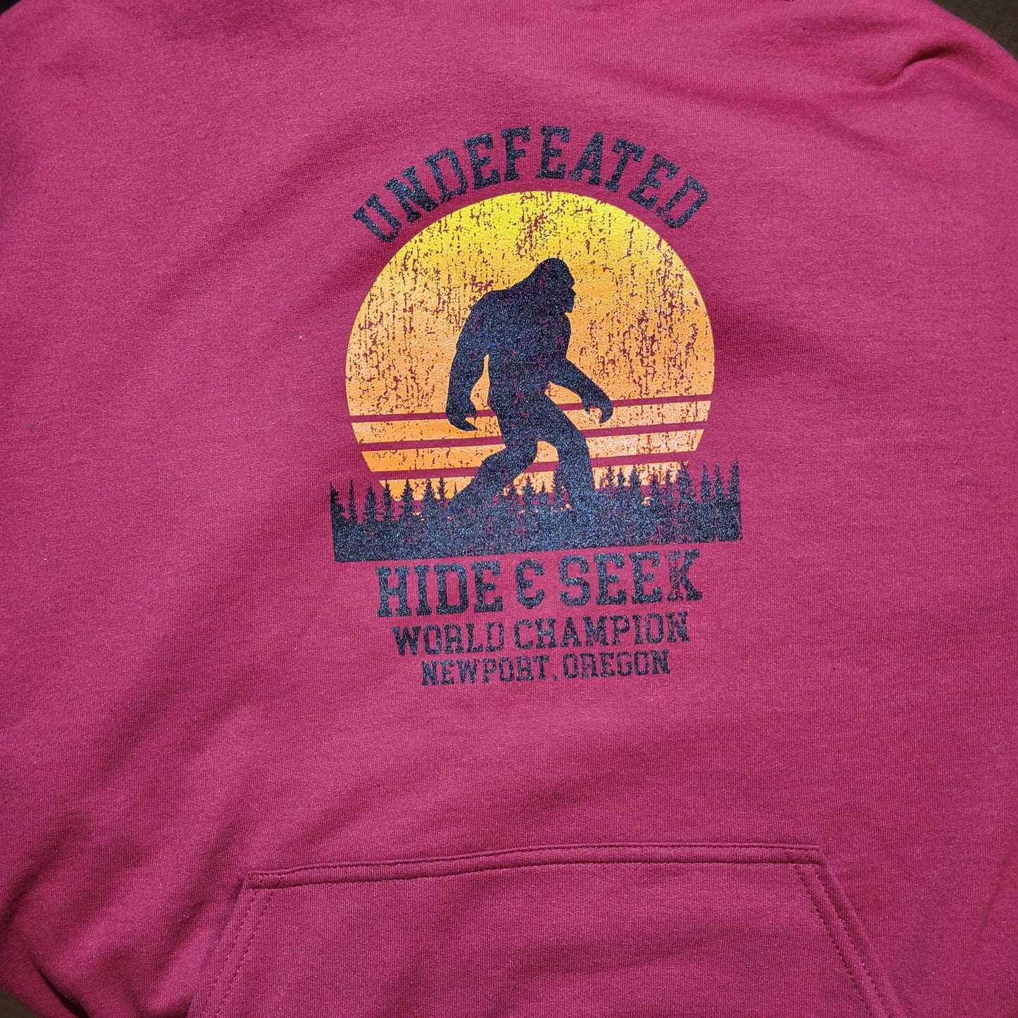 Bigfoot - Hoodie- Red- XL