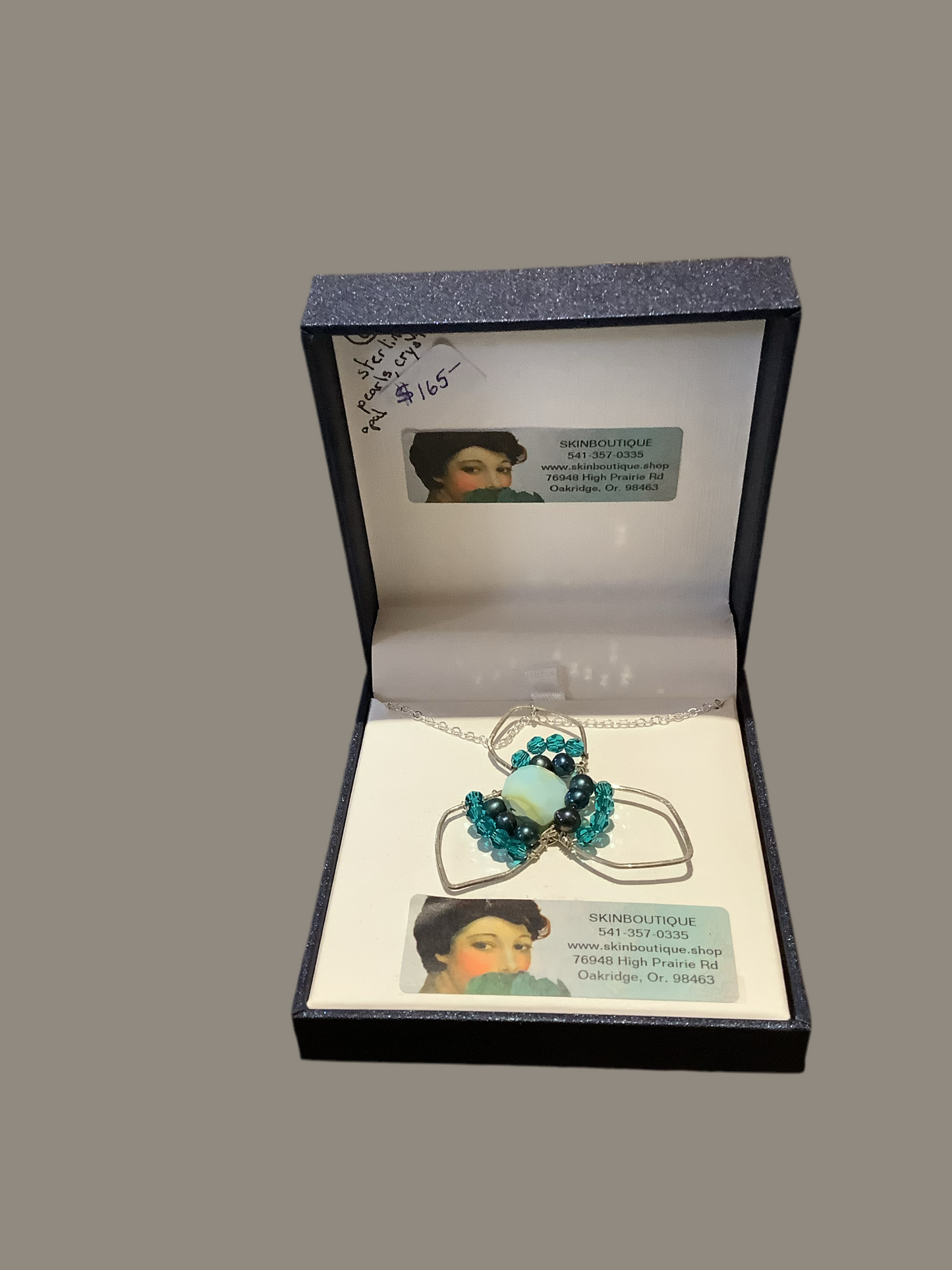 # 6 Necklace Silver crystal pearls - CD