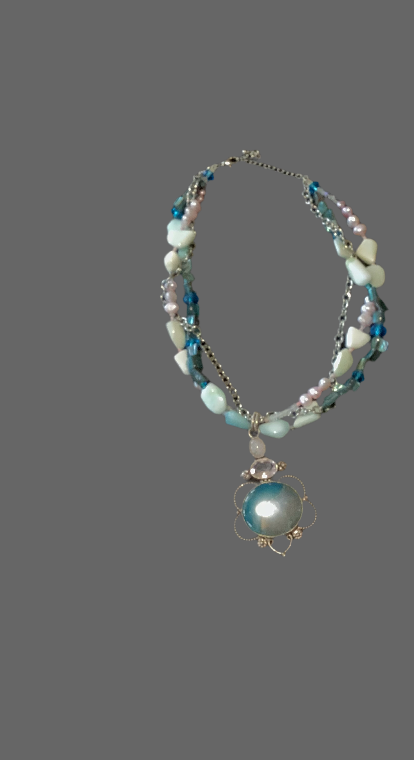 # 02 opals coral crystal necklace - CD