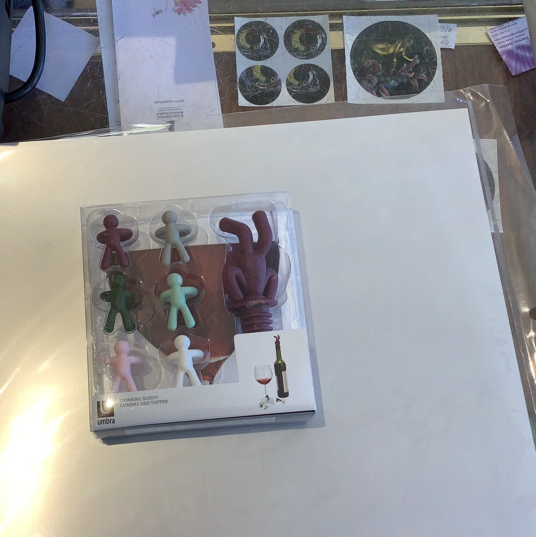 Wine - Drinking- Buddy - Stopper - CC