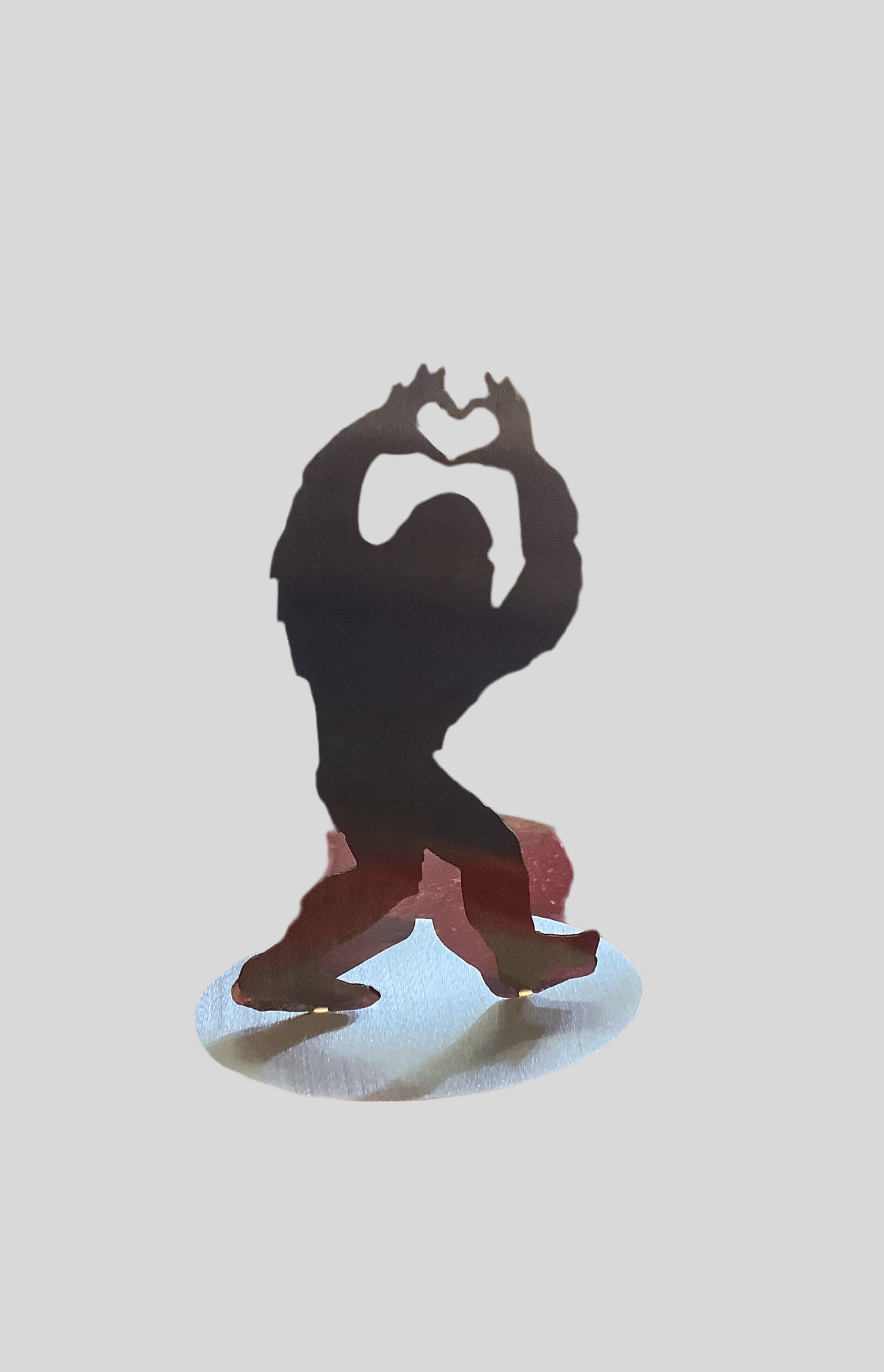 Bigfoot heart table stand. 10% off