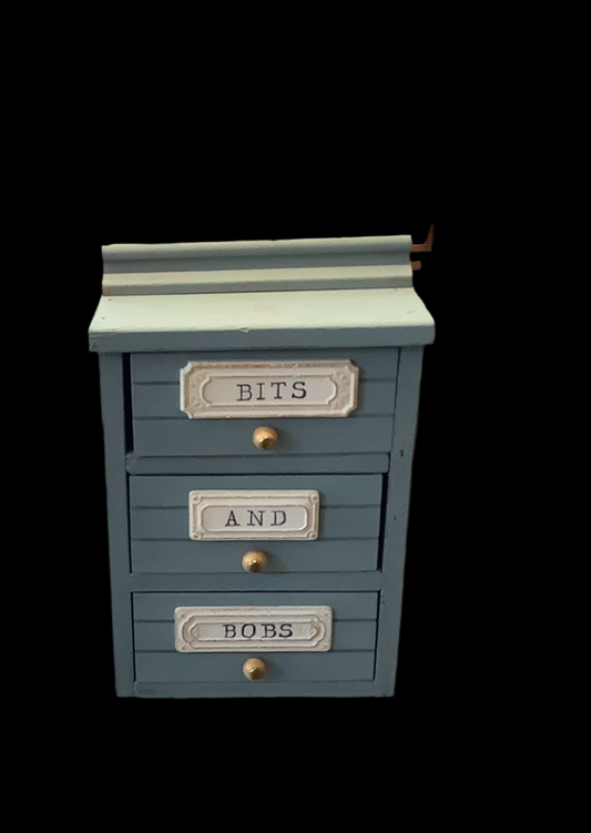 Bits and bobs wood box - Cc