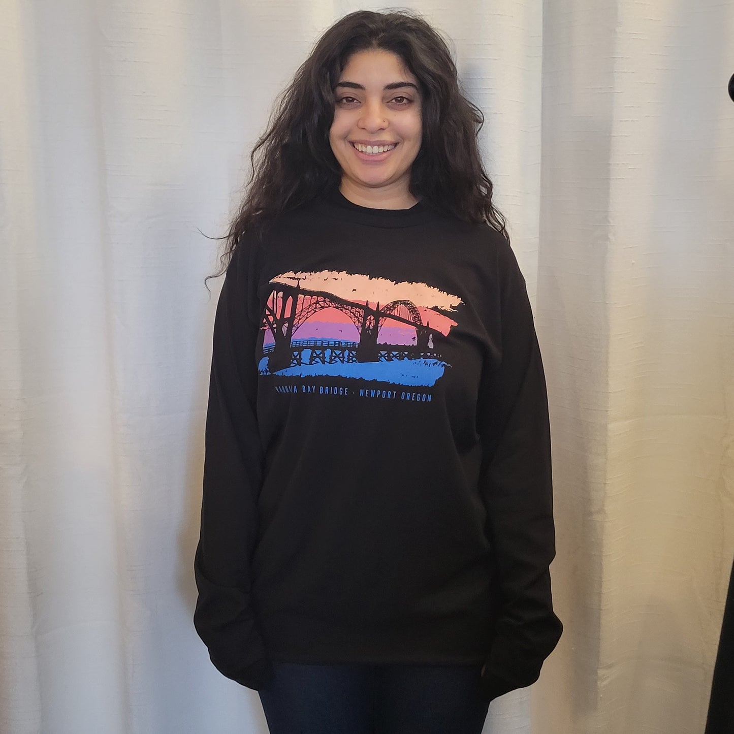 Bridge Long Sleeve Medium.Cc