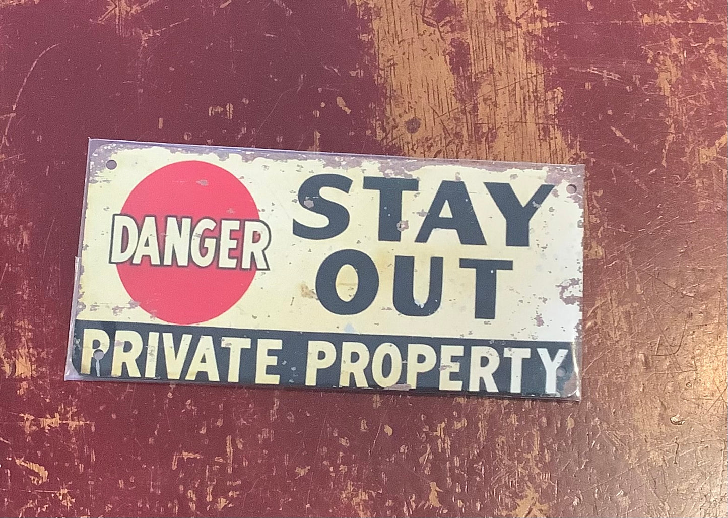 Extra small metal sign