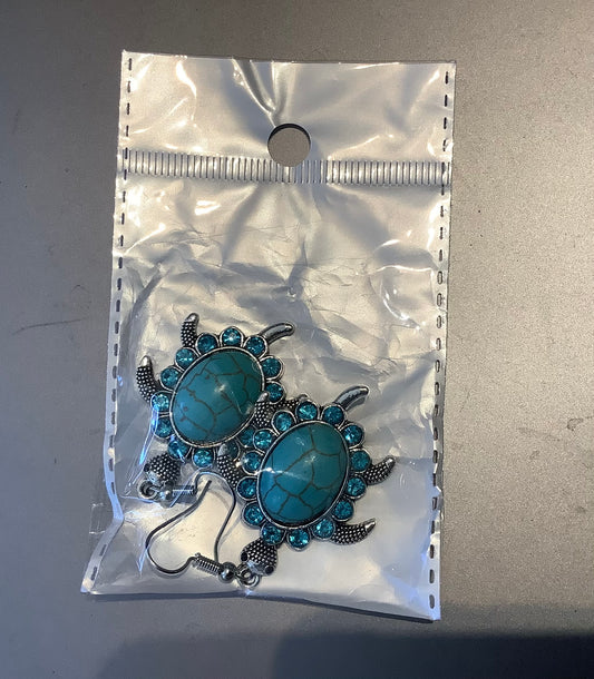 Turquoise turtle earrings