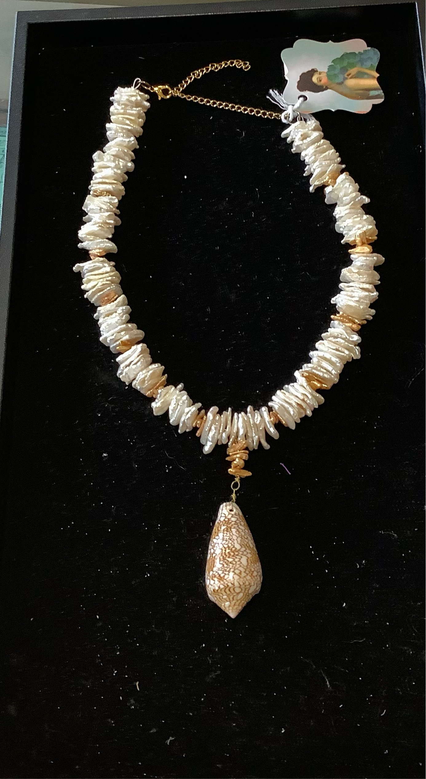 # 34 pearls seashell necklace- CD