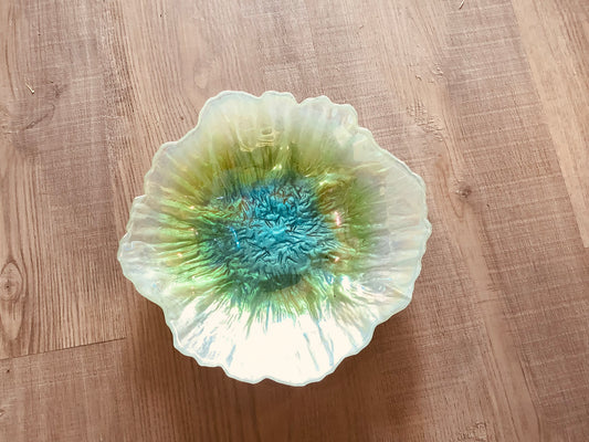 Glass Dish bowl. Green.  CC