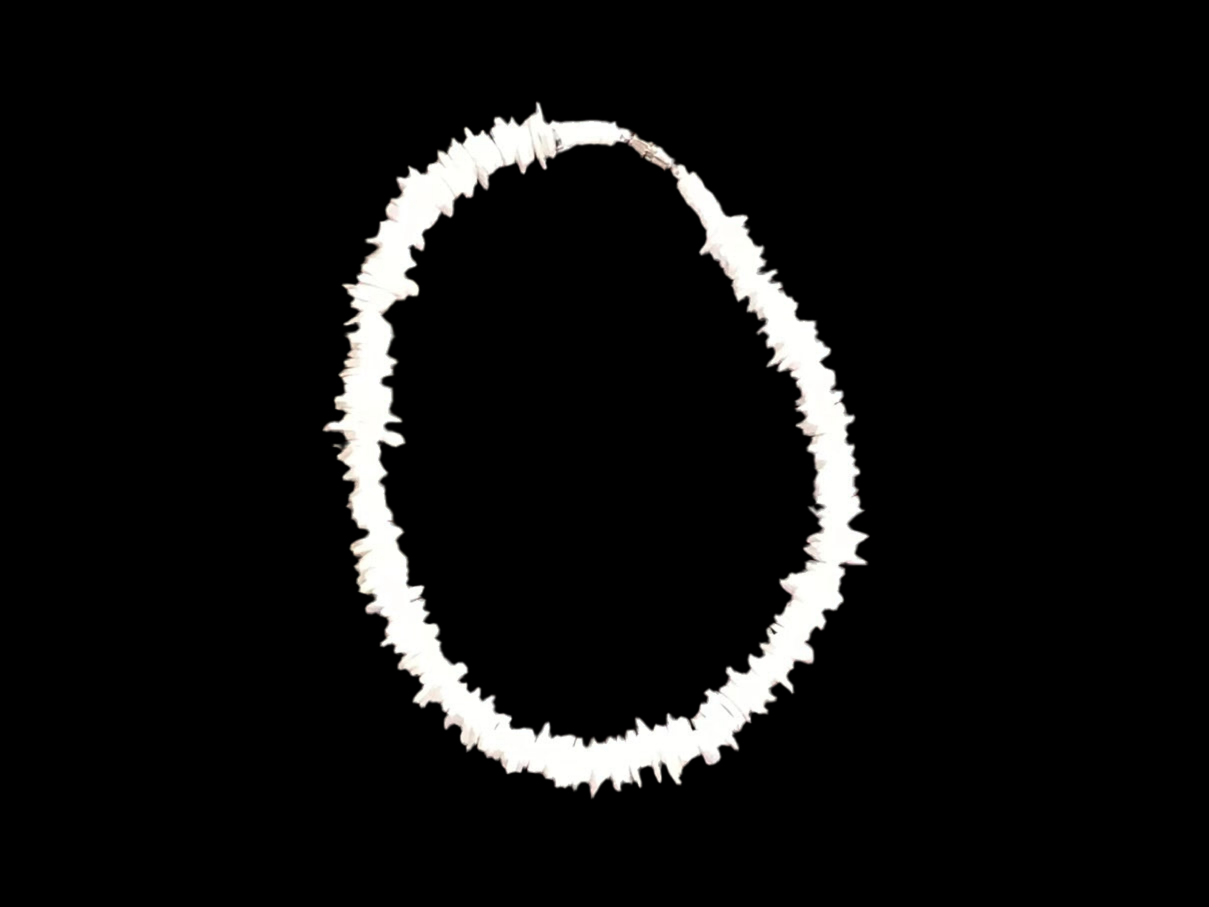 Puka shell 18 inch necklace