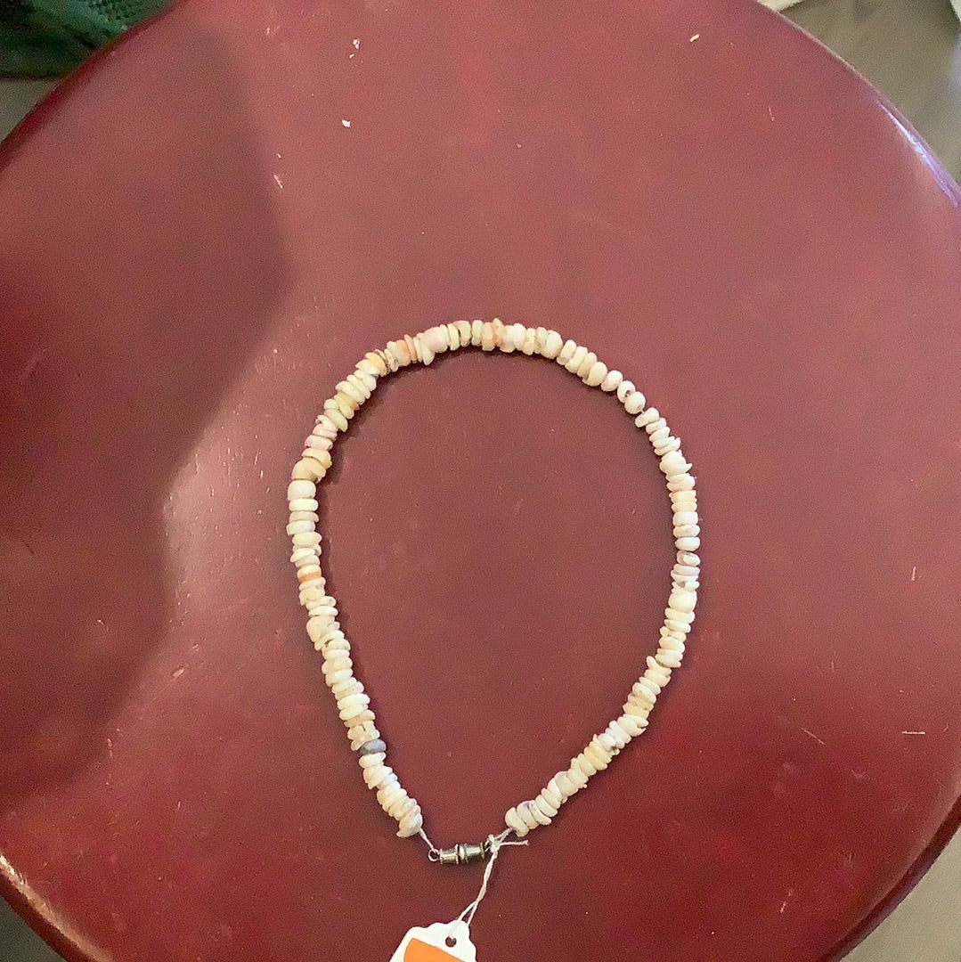 Necklace Shell Rock white or brown- CC